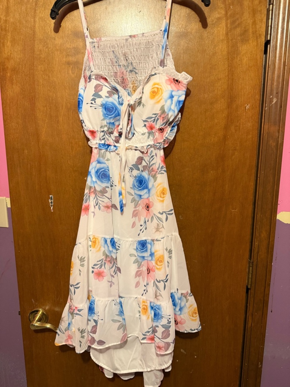 Floral Spaghetti-Strap Backless Sundress in White never worn